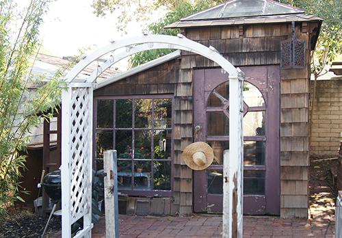 A potting shed in a Martinez CA garden